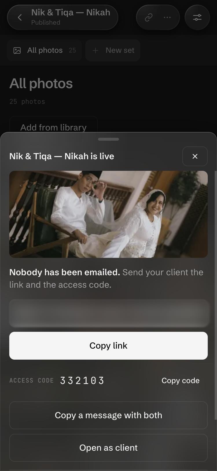 A published wedding gallery on a phone, with its cover photo, a Copy link button and the access code to send to the client.